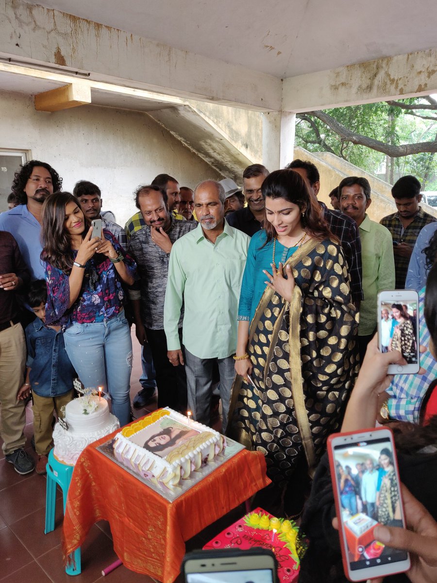 LMKMovieManiac's tweet photo. Pretty actress @SaiDhanshika bday celebrations in Chennai now 👌👍

@PRO_Priya #HBDSaiDhanshika https://t.co/T6hYMJ4anC