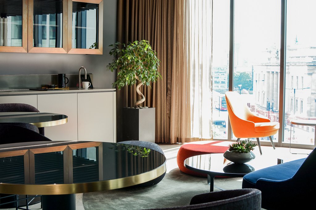 ScanomatUK's tweet photo. The unique, under-counter #TopBrewer design means it can be easily integrated into any space, giving you complete freedom to design. Need some inspiration? Take a look at our #TopBrewer gallery: https://t.co/07BZjjnWWa #CoffeeReimagined #FreedomToDesign #WorkplaceDesign https://t.co/TqOe8G7IQF
