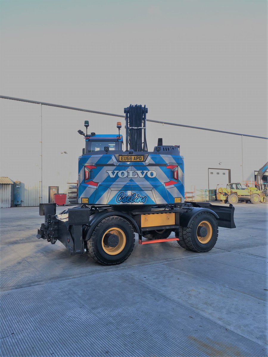 Collins_Earth's tweet photo. We have three new additions to our fleet this week having been collected from @SMT_GB Immingham Depo, more great machines we can't wait to get out working #Collins #Volvo #EC220 #WheeledExcavator https://t.co/P2Ofu2AxsA