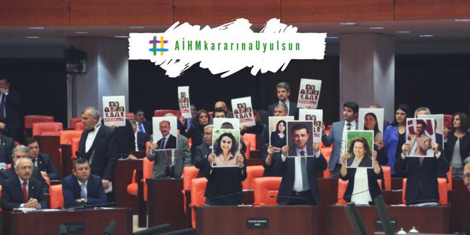 Resmi Twitter'da görüntüle