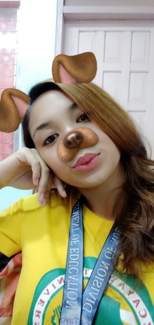 wanderlust_yxx's tweet photo. When boredom strikes 😂 #yesterday #1pmclass #natsci https://t.co/yhLzGf2v1A