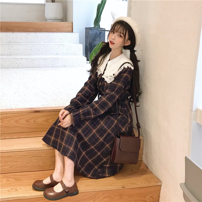 Wear_Blossom's tweet photo. [RT추첨]

🌸레이스 카라 원피스🌸

레이스 카라가 너무 예쁜 원피스에요. 깊고 우아한 분위기를 자아내며,레이스 포인트가 밋밋하지 않게 중심을 잡아준답니다😊

적당한 기장감과, 커프스한 소매, 떨어지는 치마의 핏이 너무 예뻐요💞

사이트https://t.co/FjLIAotBuA
블로그https://t.co/h5IDuPhtlQ https://t.co/Ul2mIbLGJ5