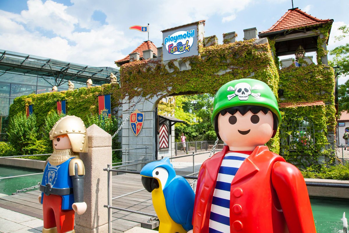 centraldevacaci's tweet photo. Este #puentedediciembre, viaja a dos de los #parquestemáticos del momento en #Alemania: #Legoland y #PlaymobilFunPark 👧👦
➡  https://t.co/KAG8thyJrN
Aprovecha para conocer las ciudades de #Nuremberg, #Ulm y #Múnich. 4 noches desde 491 €
#viajes #viajeros #vacaciones https://t.co/JklwYh4ulZ