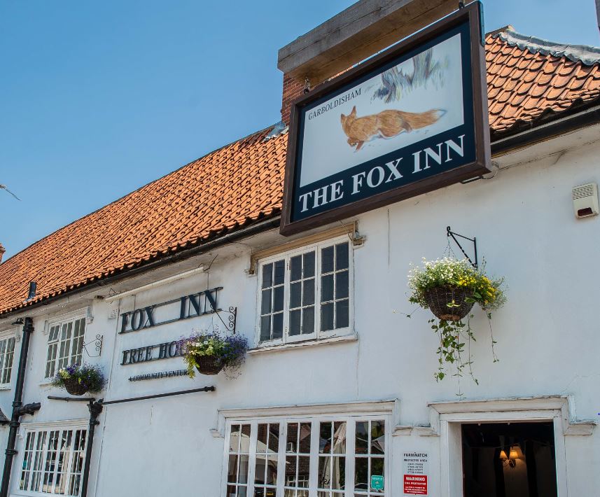 PubistheHub_uk's tweet photo. This #community is gradually bringing @thefoxreturns back to life, room by room. This summer they opened a #communitycafe that has become focal point for young &amp; old mixing together to combat isolation &amp; loneliness https://t.co/4M1EIqB080 https://t.co/KE3FFHKsci