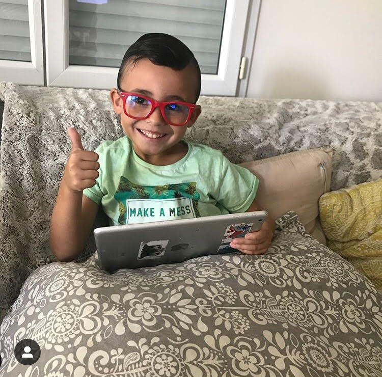 luseeglasses's tweet photo. LUSEE KIDS sur les loulous de chez Alyssa.dzz ! Vous aussi protégez les yeux de vos enfants des effets nocifs de la lumière bleue. https://t.co/aOjmliFZUE