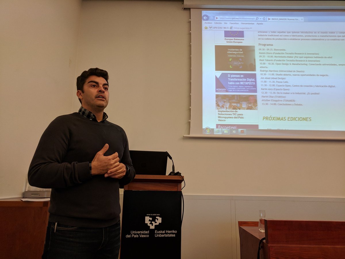 faraondemetal's tweet photo. .@rubenot presenta los objetivos de #indus_maker y abre la jornada. #Digital #making #makermovement #opendesign https://t.co/EaFWLfe1yB