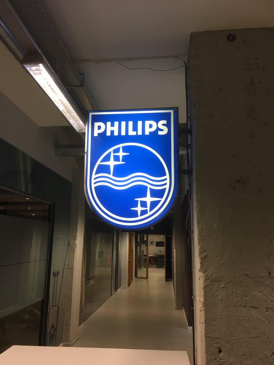 ptrlrs's tweet photo. #pedrodebruyckere opening #ib #21centuryskills #12centuryskills is niet nieuw. https://t.co/n7Xj7CUrMI