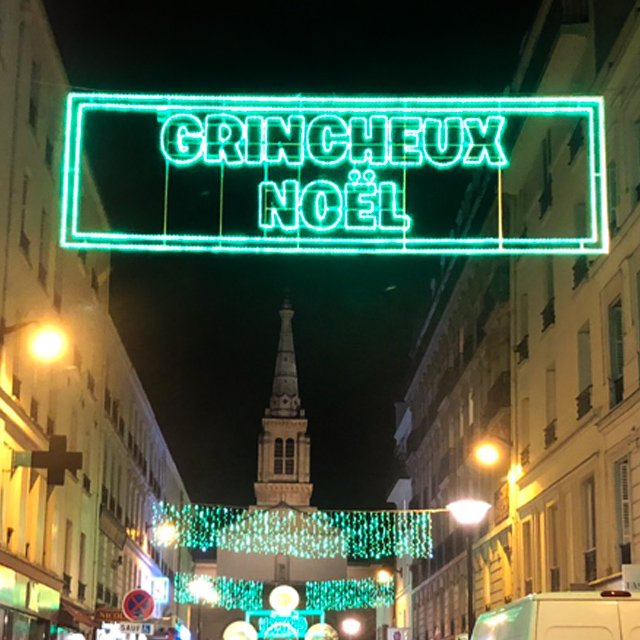 kultt_fr's tweet photo. À Paris, #LeGrinch🎄détourne les décorations de Noël

https://t.co/yZCz6IwFqg https://t.co/20qKiOuhKJ