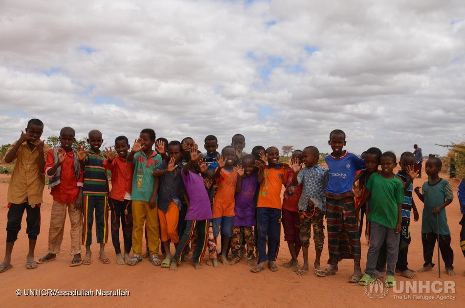 Assadullah_N's tweet photo. Children make up 58% of the total 208,528 #refugee population in #Dadaab camp, Kenya. They are in need of care &amp; support to grow healthy and get #education in the camps.

#WorldChildrensDay
#WithRefugees 
#EducationForRefugees https://t.co/tqbeOK6YWM