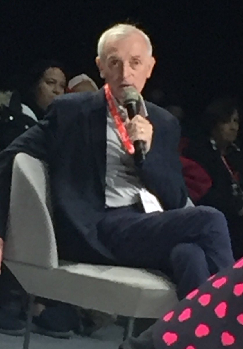 Avec <a href="/AudreyPulvar/">Audrey PULVAR</a> et Jean Jouzel au Congrès des Maires de France. Gagner la bataille du climat ? Oui c’est possible. Mais il faut changer de braquet. #PacteFinanceClimat Aujourd’hui ! #climat #EnsembleOnPeutGagner