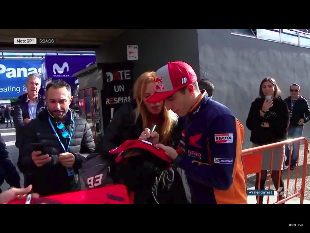 Some local Spanish kid. I hear he might do well at bike racing .....

#ValenciaTest #MotoGpJunkies #MotoGP #MotoGP2019.