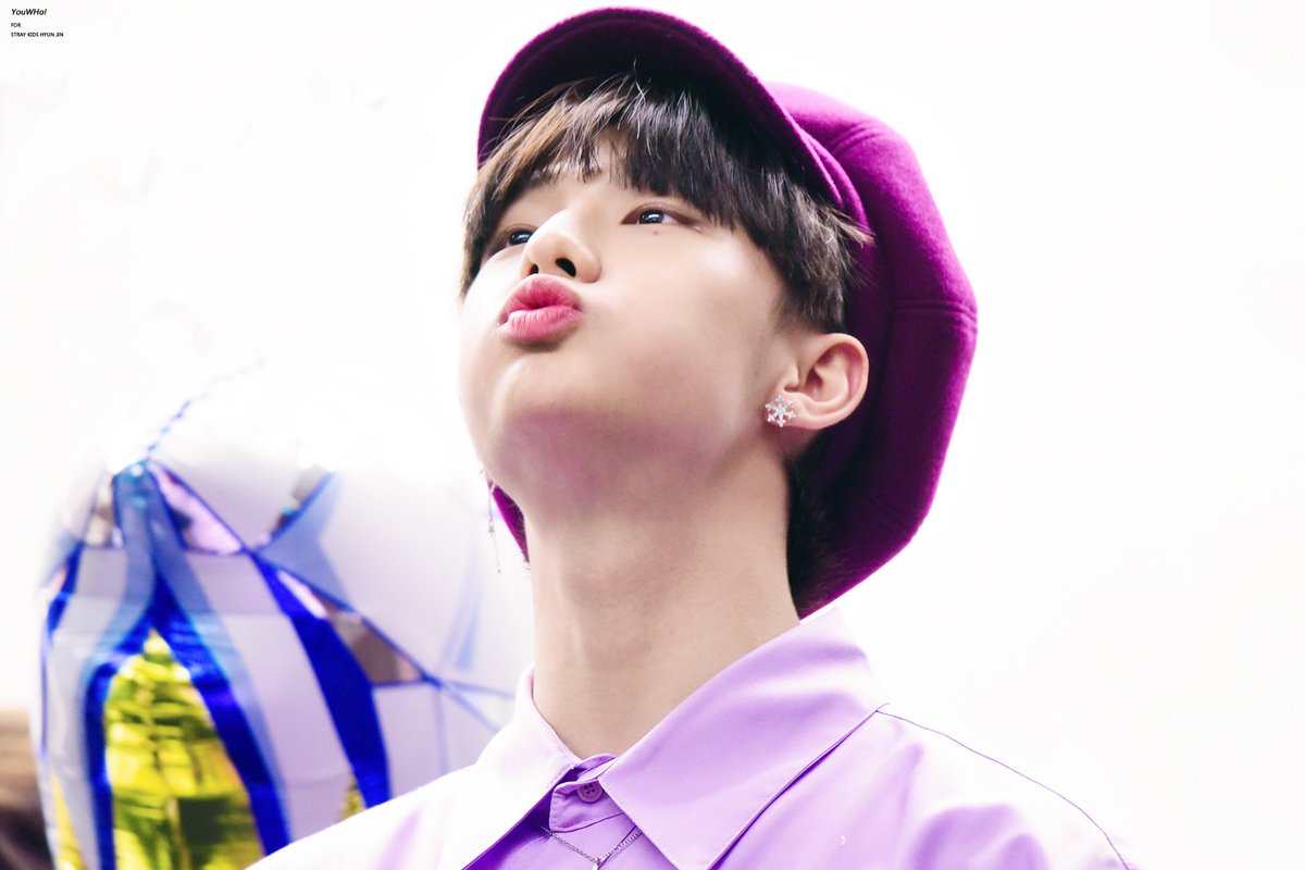 youwho0320's tweet photo. 181117 고양 팬싸
그럴 줄 알았어 천사는 있어!
#straykids #스트레이키즈 #HYUNJIN #현진 https://t.co/v2hgOAXqEk