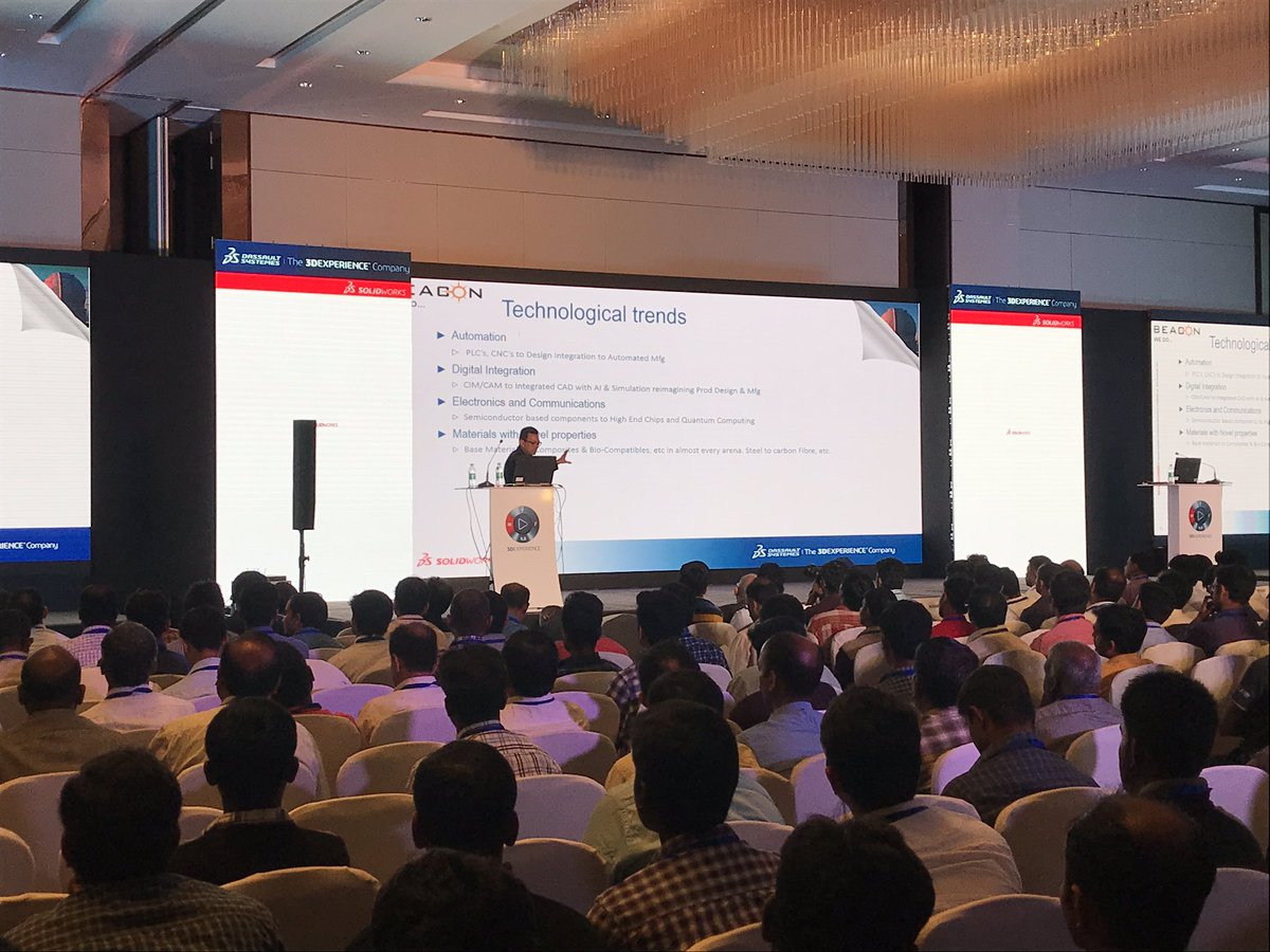 pruthvi2010's tweet photo. Latest technological trends by our CEO JJ #swx19launch @SOLIDWORKSIndia @SOLIDWORKS https://t.co/XFs40Z3qCE