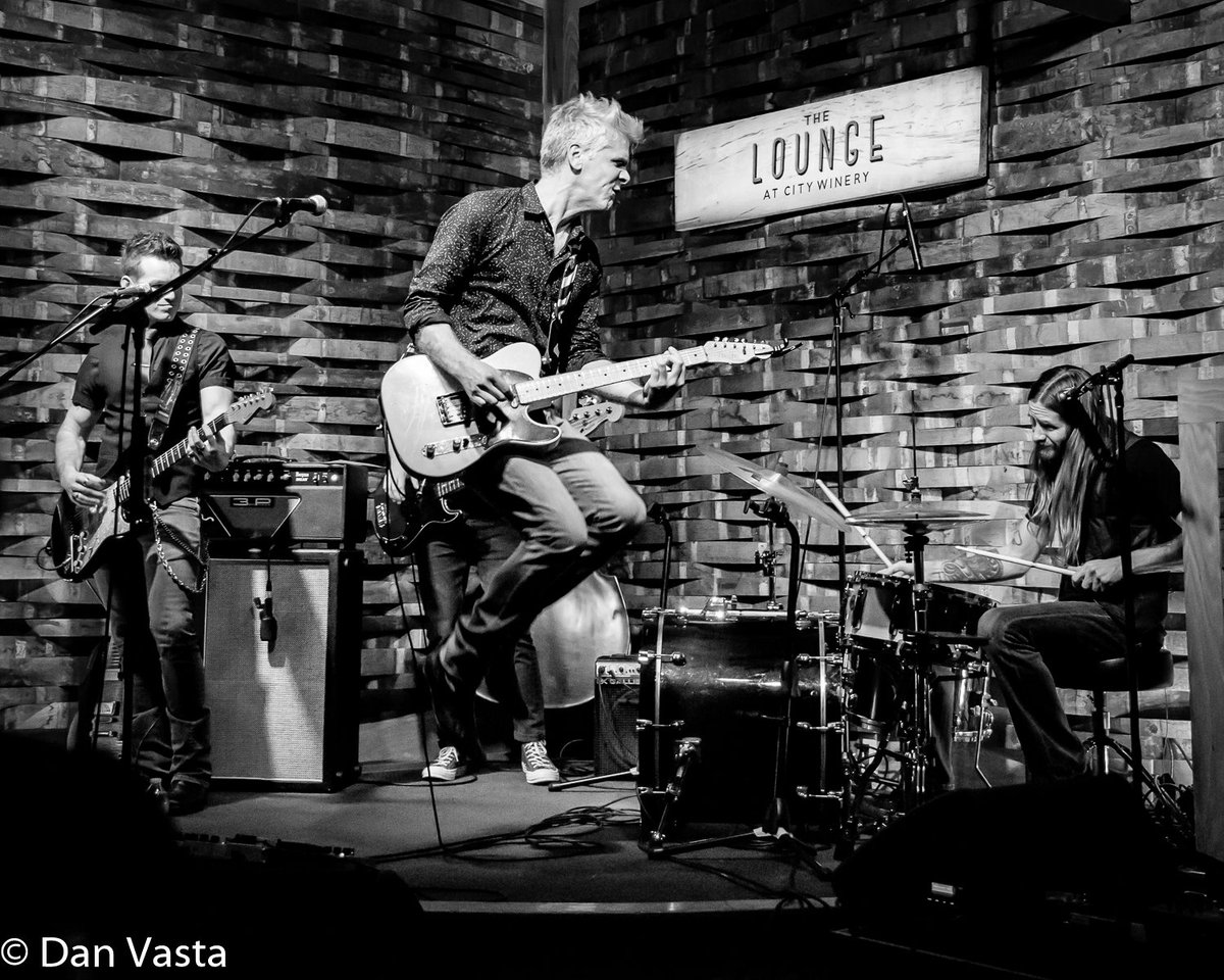 79Aspen's tweet photo. A few pictures from Kyle's City Winery show in Nashville! #KyleCook #WolvesAlbum #Wolves #NewMusic #PeriscopeMusic #CityWinery #MusicFriends #MatchboxTwenty #BlakeHall https://t.co/hGdwlui7aT