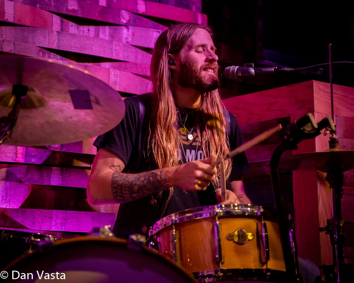 79Aspen's tweet photo. A few pictures from Kyle's City Winery show in Nashville! #KyleCook #WolvesAlbum #Wolves #NewMusic #PeriscopeMusic #CityWinery #MusicFriends #MatchboxTwenty #BlakeHall https://t.co/hGdwlui7aT