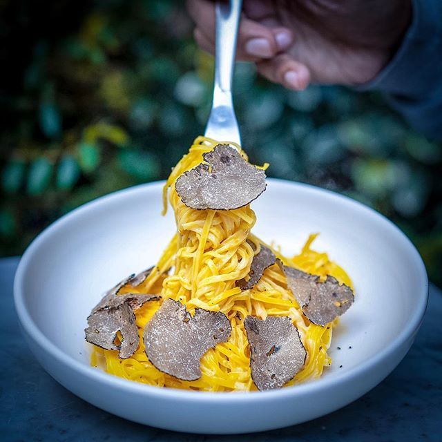 lfb123456789's tweet photo. Everyday I’m truffle-in 😉 Pictured here, Taglierini of Emilia Romagna black autumn truffle from @luca.restaurant a restaurant that prides themselves on serving modern Italian cooking with fresh British produce. Yum ☺ https://t.co/nMB7akHMb7 https://t.co/qnv4QOdyX4