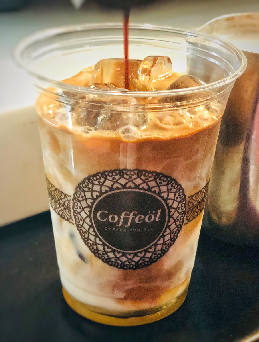 Coffeol's tweet photo. Coffee time 😍.
.
.
.
.
#coffeol #coffee #coffeeshop #coffeelover #dubai #dubaicoffee #cafe #uae #dubaicafe #dubaifood #dubaicoffeeshop #greatcoffee #bestcoffee #dubailife #dubailifestyle https://t.co/9a0xkqoLZF