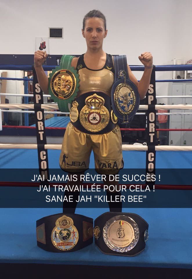 J’ai jamais rêver de succès
J’ai travaillée pour cela !

<a href="/sanae_jah/">Sanae Jah</a> VS Nina Radovanovic pour le Titre Mondial IBO

RDV 8 décembre Palais 
12 pour un show à l'américaine avec le meilleur de la boxe belge

Tickets en ligne : tickets.brussels-expo.be/fr/notu

Une organisation de <a href="/BeaDiallo/">Bea Diallo</a>