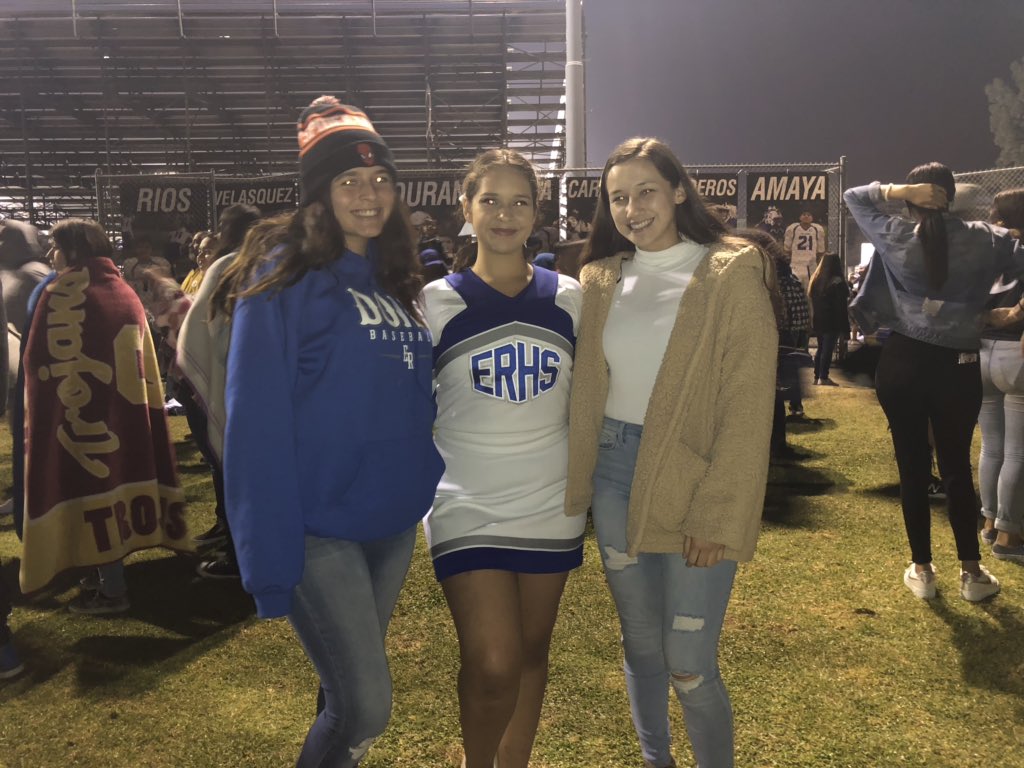 underscorenyss's tweet photo. I luvvvv my girls <33 #teaaa https://t.co/vCSHuGlB5F