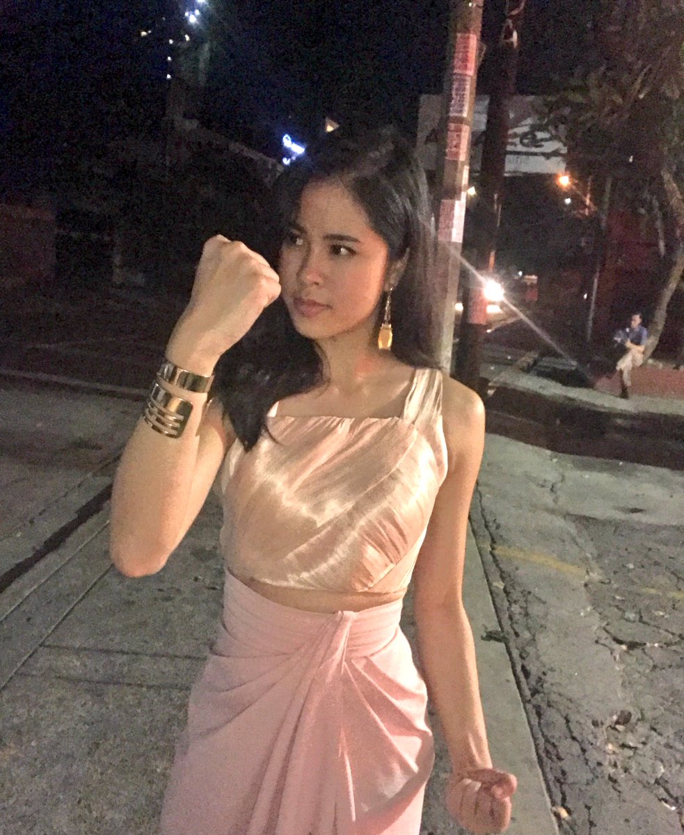 xclusivelyUBE's tweet photo. Ang hindi mag tweet susuntukin ko😅

#KISSESforUniSilverTIME @KissesDelavin__ https://t.co/JPb4jf2i4s