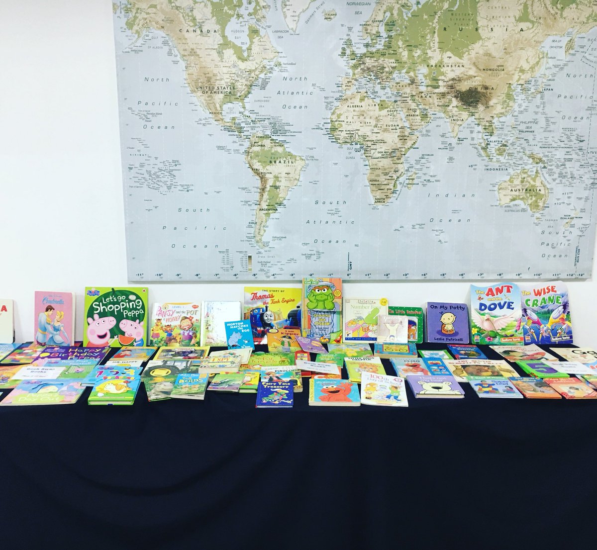 GreenfieldIntS's tweet photo. Bring a book 📖, take a book 📖
GCS Winter ❄️ Book 📚 Swap campaign is on! Pass by the display which is located outside Primary Library.
#gcsreads #behappybegcs #wearegcs #mygcs #taaleem #inspiringyoungminds https://t.co/7lWmPbTima