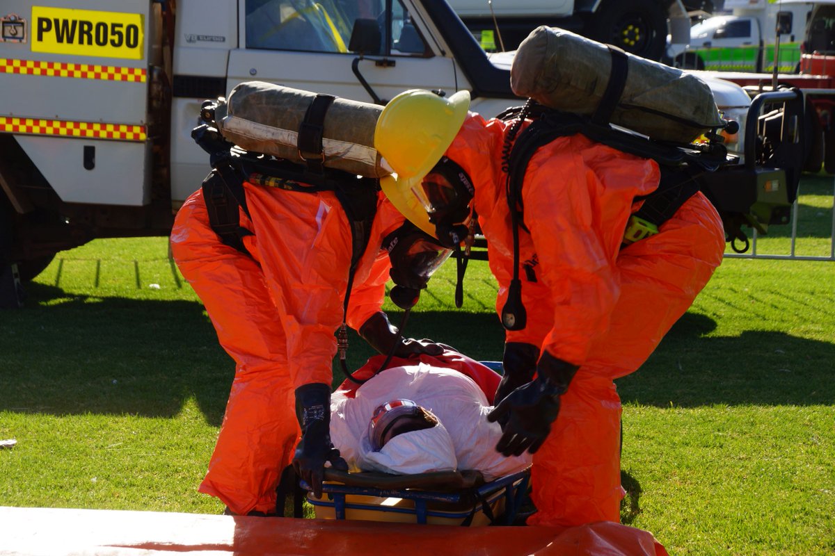 ausgoldindustry's tweet photo. In just a few days the 8th @MERCinPerth begins! See #emergencyresponse teams put their skills to the test in realistic scenarios ⛑️ Find us at Northern Star Resources' stand in Langley Park 23-25 Nov https://t.co/MczzYawjIi
#merc2018 #mercinperth #ERT #gold #mining #heartofgold https://t.co/gabST5xStY