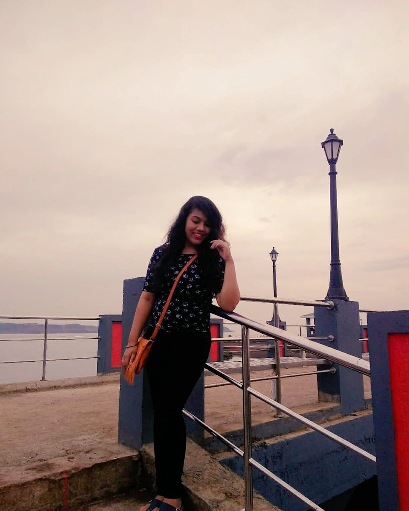 ShetyeHarshala's tweet photo. #lifequotes #hometown #traveldiaries https://t.co/ZQPITP8KxC