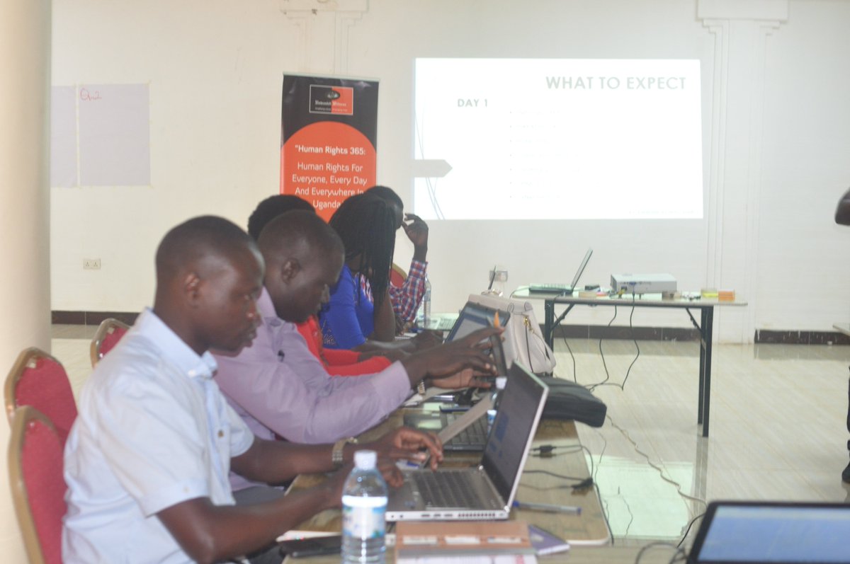 UnwantedWitness's tweet photo. Happening now in #Soroti #Eastern #Uganda. With us we have #Human #Rights #Actvists, #Women #Activists, and #Social #Workers. Follow us for more updates. @dcmukasa @mlowdi @dekaminski @crdefenders @Ritchiechard https://t.co/hGPHdRF4EV