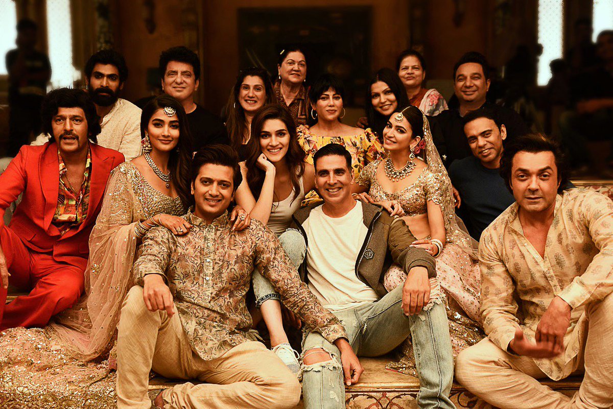 zukhfar's tweet photo. The final schedule for #Housefull4 is over! Lifetime of an experience. Inshallah #Housefull4 will SCORE, ROAR and machao SHOR.
@akshaykumar @Riteishd @kritisanon @kriti_official @thedeol @hegdepooja #SajidNadiadwala @foxstarhindi @NGEMovies @WardaNadiadwala https://t.co/jBly0p6j7w