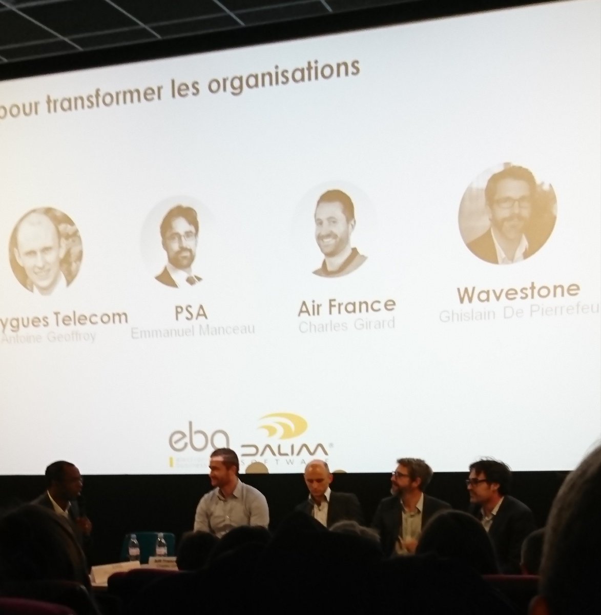 MathildeSEVE's tweet photo. Pour chaque #IA qui marche, il y a une transformation métier, ce qui nécessite un accompagnement et tous les métiers de l entreprise sont concernés. #transformation #ebg #rh #metiersdedemain #futur #ebg 20/11/18 #conference https://t.co/DJefVcBtkw