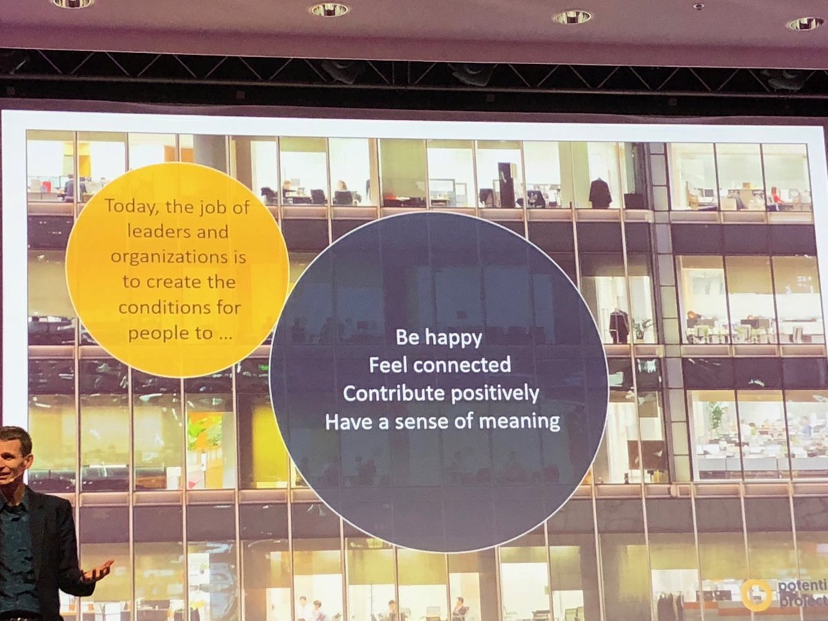MerjaReinila's tweet photo. Expectations for modern leadership #HRxhki https://t.co/9pr7KXYshC