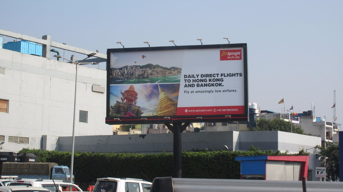 timdaa's tweet photo. New destinations from SpiceJet. But same impactful communication mediums @ Delhi Airport #ImpressionsAtDelhiAirport #UnmatchedAudience #MultiplierImpact #TIMDAA #delhiairportadvertising https://t.co/aTZS8dy8WF