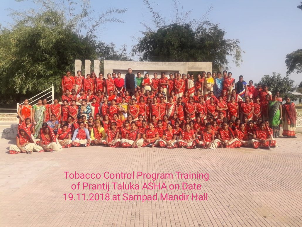 CdhoSabarkantha's tweet image. Tobacco Control Programme Prantij Block Training  Of Ahsa Behan By EMO Sabarkantha Dr. Arunsinh Bhati.#Sampad Temple.