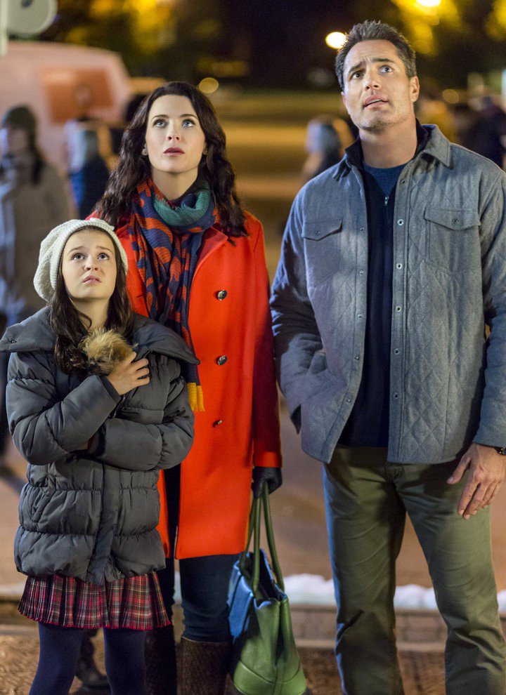 JustForFun16's tweet photo. Time to go to sleep and then #MagicStocking comes on @hallmarkmovie with @BridgetRegan and @webstervictor ...... 2 words ..... Vector Webster!! Sweet! https://t.co/7aHRnSf65t