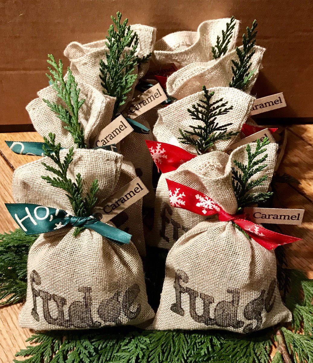 🎄Festive Fudge Sacks🎄#caramelfudge #smallbatch #madebyhand #shoplocal #durham