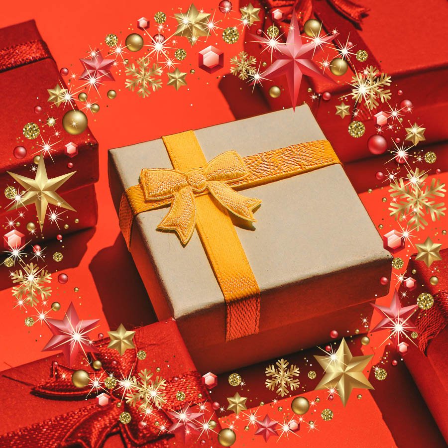 Help unwrap today's gift by hitting the target to reveal the question &amp; you could WIN your share of daily prizes &amp; fuel from <a href="/Shell/">Shell</a> to the value of R25 000!

Today's target: 
-100 replies
-200 likes
-200 retweets

And... Go Ho Ho!

Ts&amp;Cs apply > bit.ly/2BjkcXD