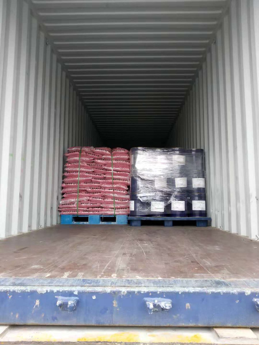 Mandyjiang7's tweet photo. Loading 40HQ container of EPDM rubber granules to Indonesia .
#EPDM #EPDMrubbergranules #Wetpour #rubbergranules#playground https://t.co/DWb6yiz8M5