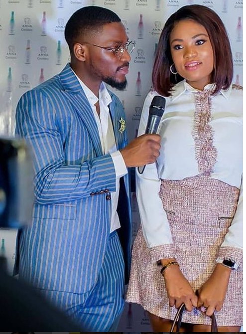 hottestnews_hot's tweet photo. Hosting duties at the @AnnaCodorniu_NG wine testing   #anna #annacordoniu 
#Teamtobi  #TobiBakre #TECNOMobile
 #camon11launch #Tobination  #TeamTobi #Bbnaija #amhustle https://t.co/hui0IhRSvZ