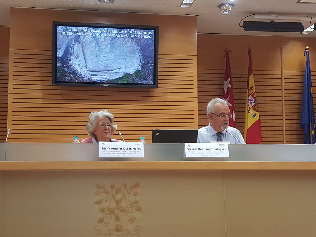 ALAP_LA's tweet photo. Conferencia de María Ángeles Durán en el Seminario de Transferencia de Resultados "Envejecimiento activo, calidad de vida y género" @ENCAGE_CM @poblacion_csic @EnvejecerCSIC @SUIEVUNAM https://t.co/bK0HA2X4dC