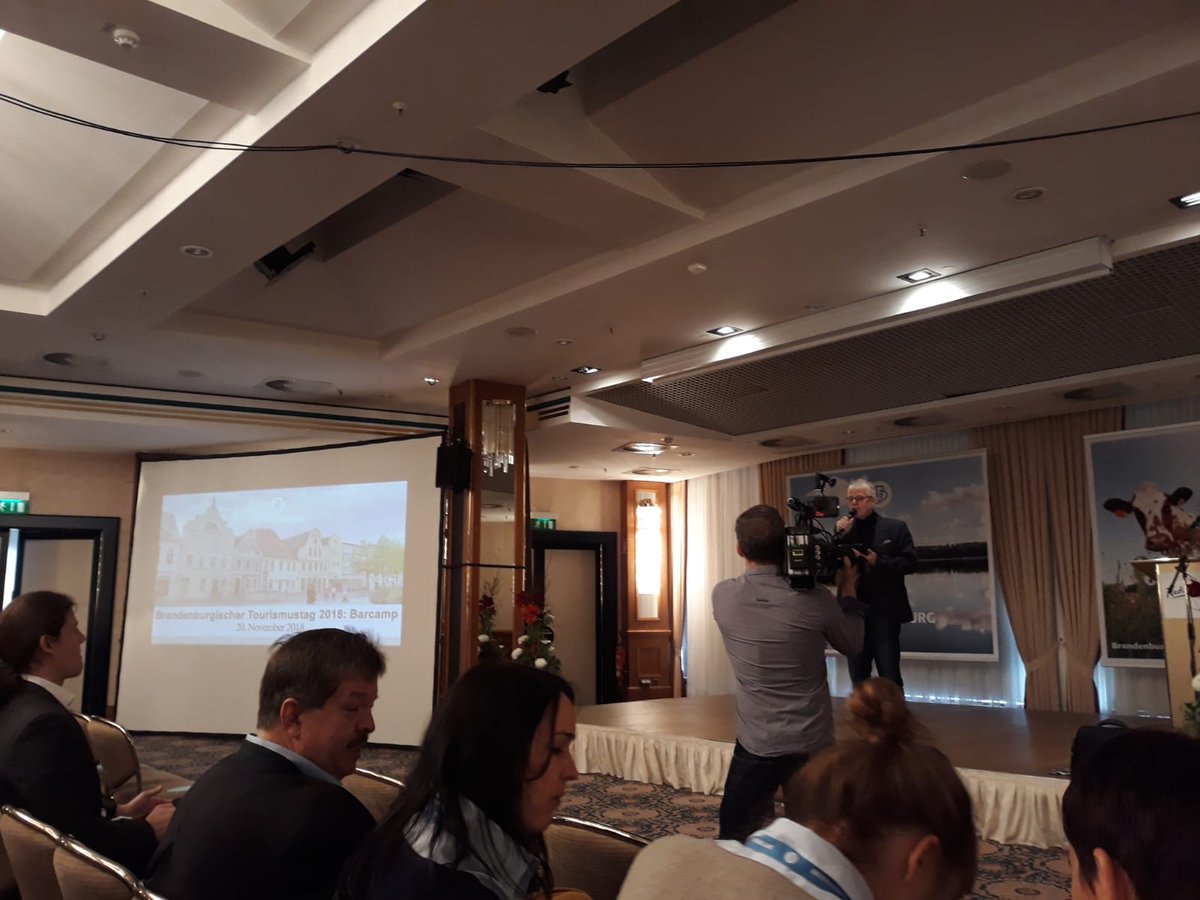 toni_turnschuh1's tweet photo. Barcamp-Tag auf dem Brandenburgischen Tourismustag 2018 #btt18 #cottbus https://t.co/OGbjSZxxaY