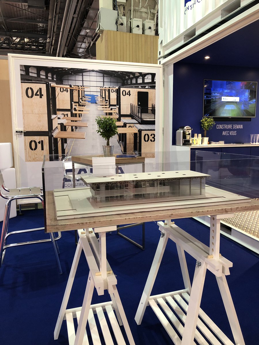 CapsaContainer's tweet image. 🤩 C’est partit ! Retrouvez nous sur notre stand F42 - Pavillon 3 sur le @salondesmaires pour découvrir toutes nos solutions modulaires ! A tout de suite 🤩 #SMCL2018 #capsacontainer #solutionsmodulaires #SmartCity