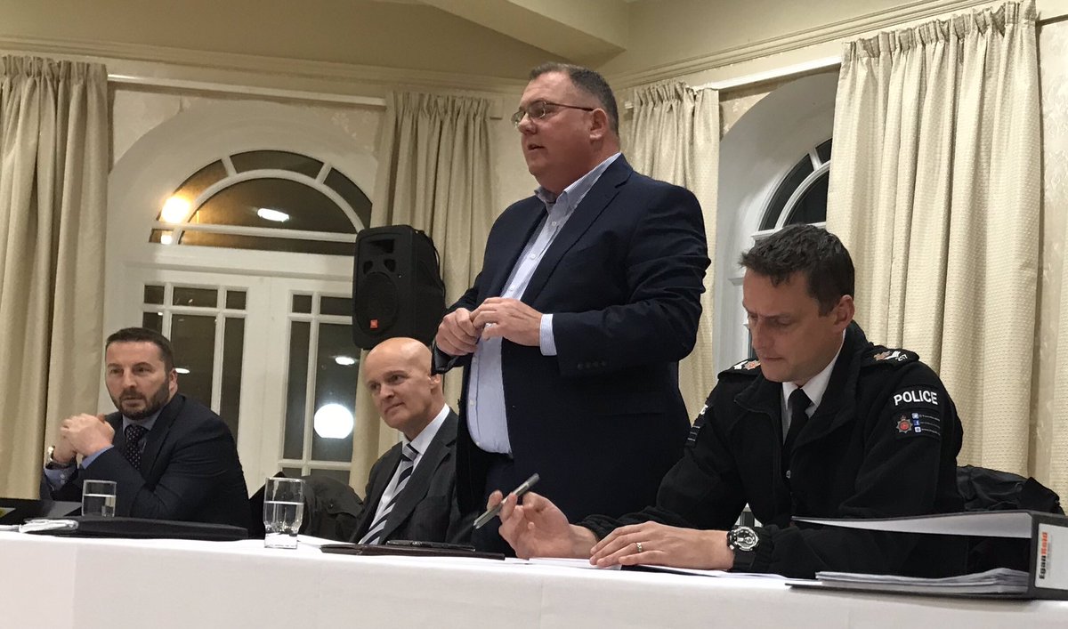 ShimminSgt's tweet photo. Good turn out for the first all island Off Watch meeting in sometime. Great interaction with all those present. All with a common goal. #offwatch #iompolice #keepingpeoplesafe https://t.co/1z6jbGubuh
