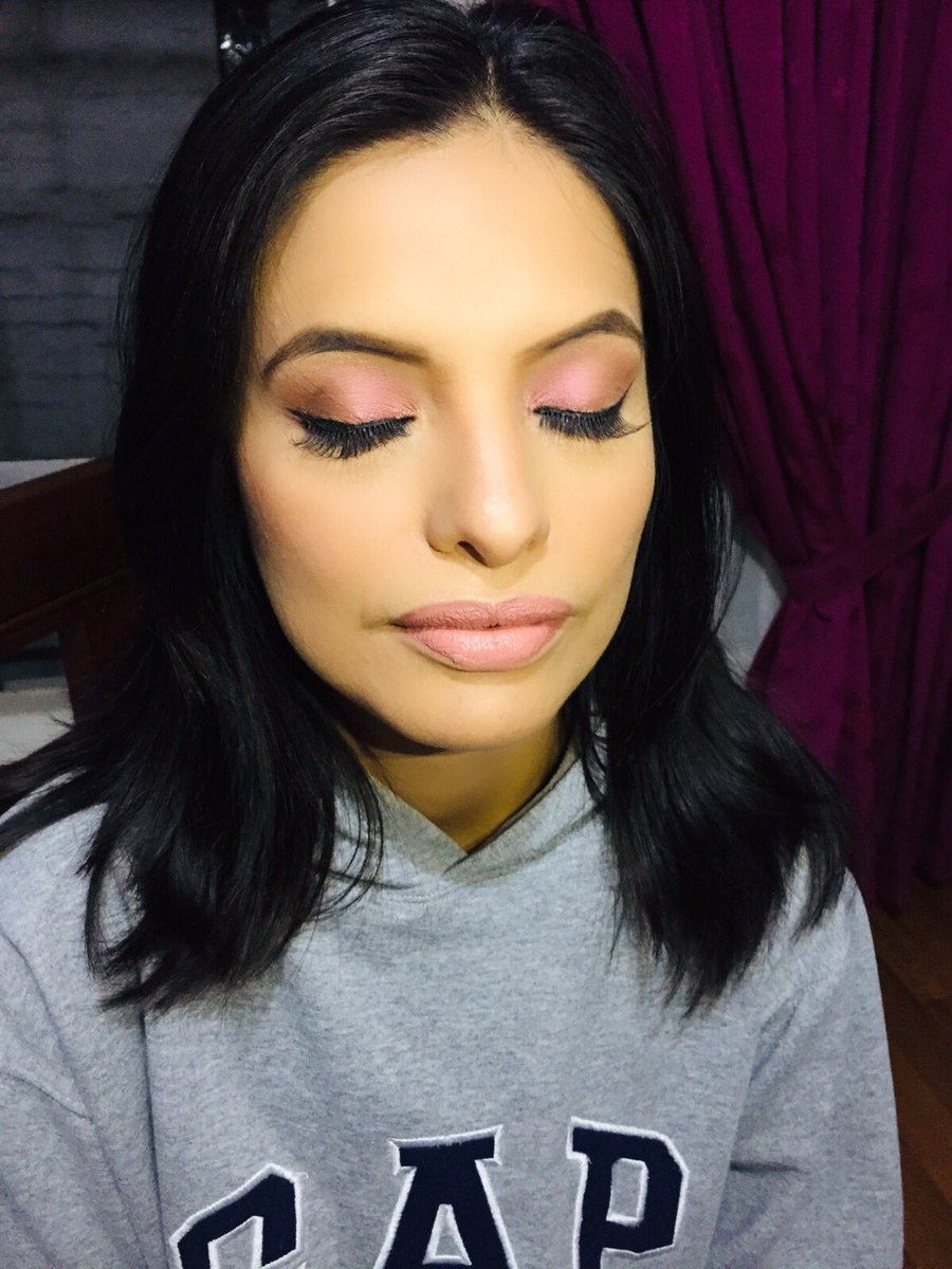 claumymakeup's tweet photo. Maquillaje super natural 
Gracias por la preferencia 
Separa tu cita 
Trabajamos a domicilio 

#MakeupLook #MakeupNatural 
#MakeupDeDía #MakeupBonito #Eyes #Details #Impecable #MakeupTrujillo #Peru #MakeupByMirelly 

Encuéntranos también en : 
Facebook: Makeup By Mirelly https://t.co/myUdrMasbz