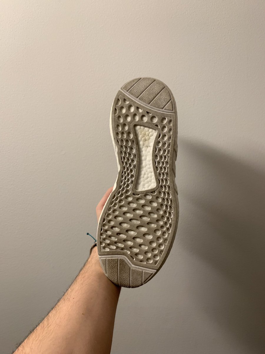 ARHkicks's tweet photo. Size 10.5
165+ shipping

Please Retweet!!!
#RetailTuesday https://t.co/8dd9Dv5MOq