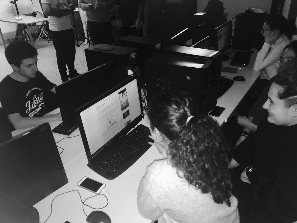 creear's tweet photo. Creando contenido. #ikasenpresa https://t.co/jsof9sI2HQ