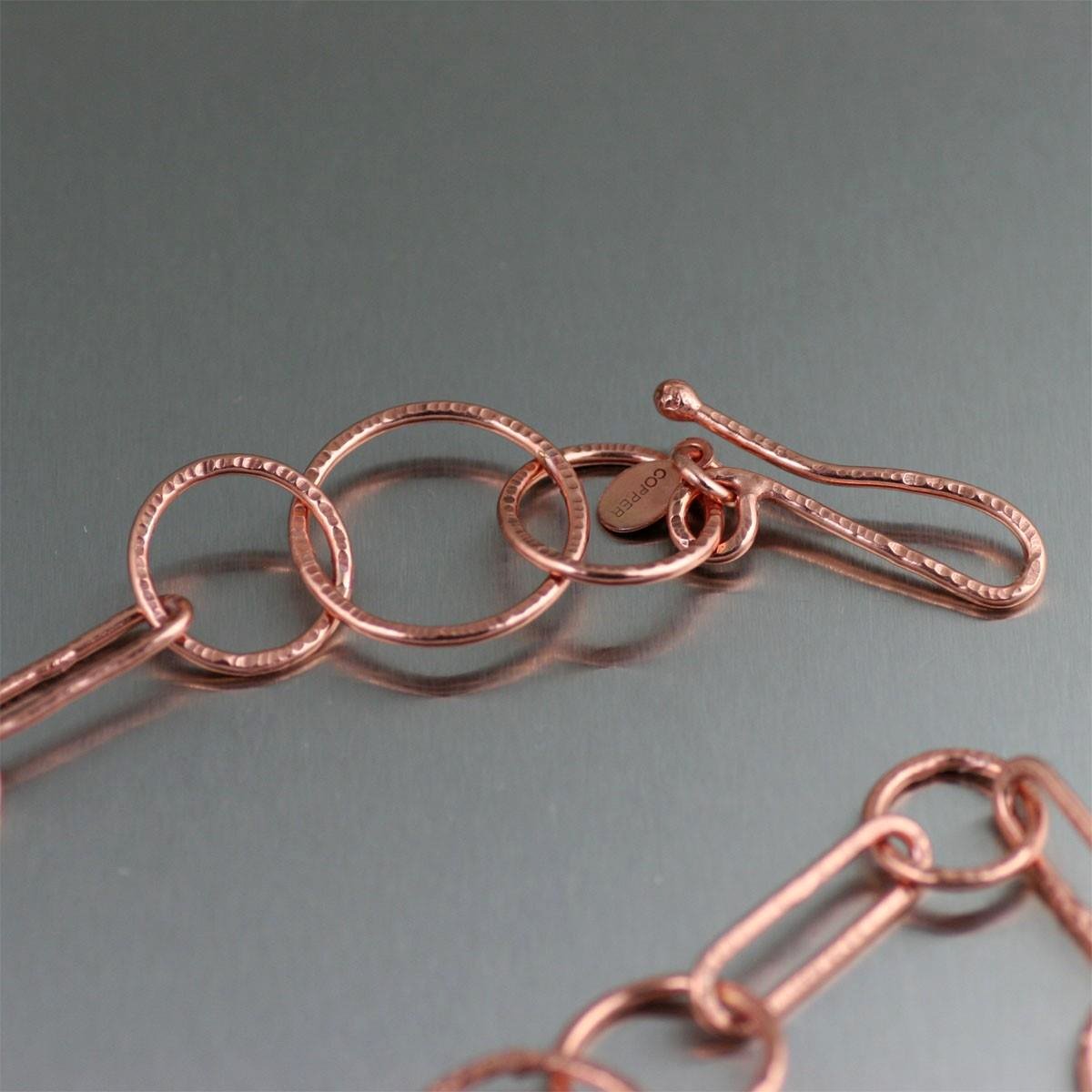 AntoniaSweet11's tweet photo. Contemporary Chased Copper Link Necklace Listed on #ILoveCopperJewelry #CopperAnniversary #NeckCandy https://t.co/TfvrghaDsX https://t.co/gLI6GkogWt