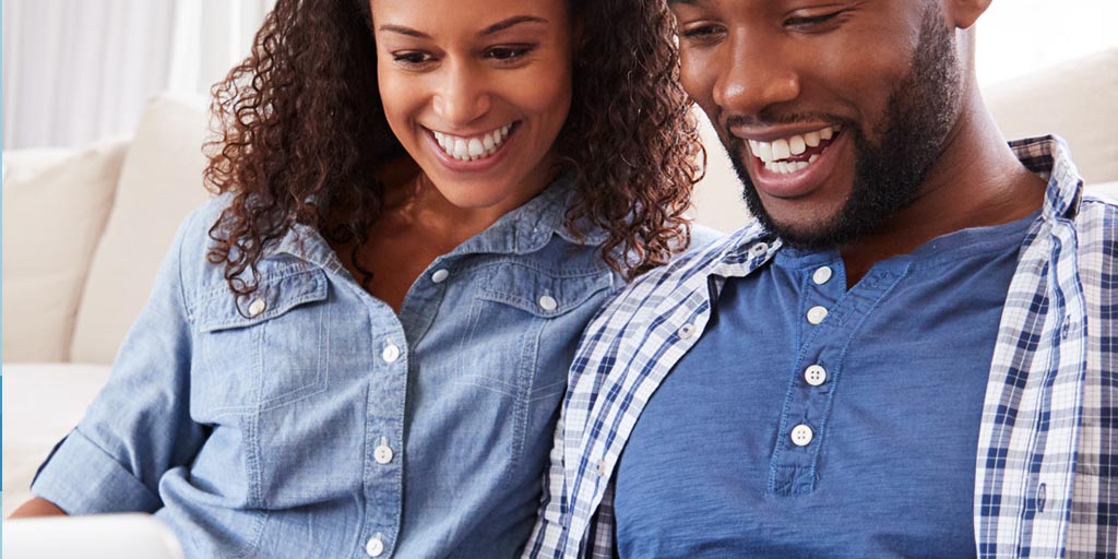 PropertyFileUK's tweet image. Zoopla surveyed over 660 agents and 6,000 consumers on the current state of the property market. Download the findings and find out what this means for you.

#estateagents #lettingagents #housingmarket #propertyindustry bit.ly/2OGGKoG