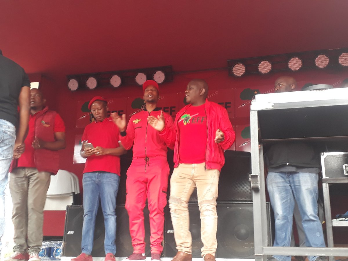 JacaNewswatch's tweet photo. #StateCaptureInquiry Malema has arrived. https://t.co/3uOnS6AVQn