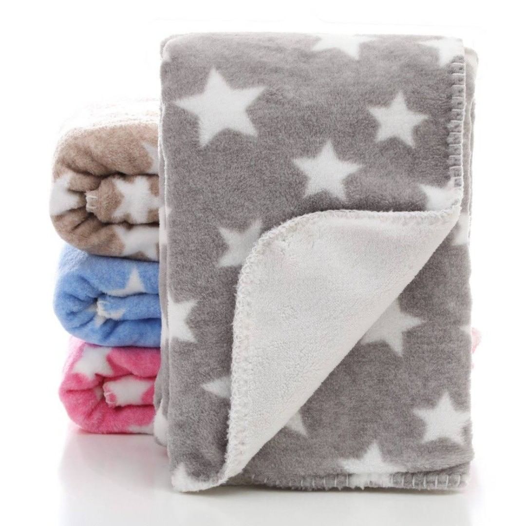 linaup's tweet photo. ilinaupAi Kexin Baby Is Thickened Baby Bag Is Covered By A Newborn Baby Quilt Double Coral Fleece Blanket - Gray Without Toys - 75X100CM

@burberry @moncler @gucci @childsplayclothing #babies #babyfever #baby #gucci #burberry #moncler

https://t.co/PGoelXe4CR https://t.co/WOyK64sySf