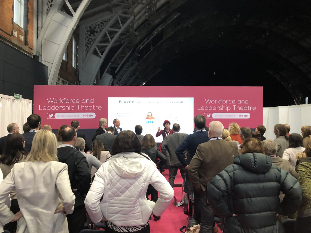 andra_chiscop's tweet photo. #science of #wellbeing in action: #powerpose  #BEND (Brief Emotional Non-verbal Displays) ‘changing the world one person at a time’ @MariaPaviour #PSS18 #parityofesteem https://t.co/W4RNH2U91p